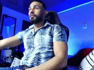 Offline benjamin_blazee on Flirt4Free
