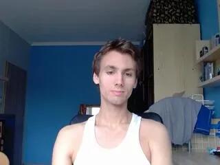 Offline bradley_owens on Flirt4Free