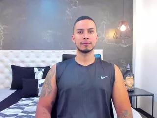 Offline brandon_flex on Flirt4Free