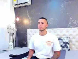 Offline brandon_flex on Flirt4Free