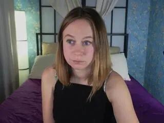 Private brooke_evaans on Flirt4Free