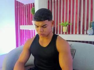 Offline bruce_stroud on Flirt4Free