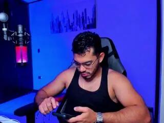 Offline bruno_oconer on Flirt4Free