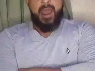 Offline carlos_jesus on Flirt4Free