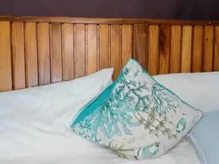 Offline charlie_florenzi on Flirt4Free