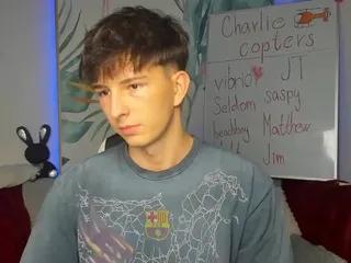 Offline charlie_florenzi on Flirt4Free