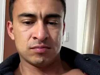 Offline chris_clarck on Flirt4Free