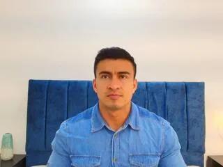 Offline chris_clarck on Flirt4Free