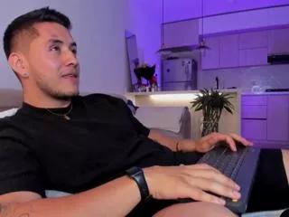 Offline chris_skyle on Flirt4Free