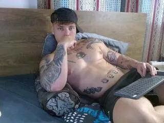 Offline christian_great on Flirt4Free