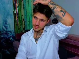 Offline christian_jagger on Flirt4Free