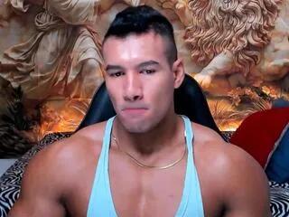 Offline cris_cruz on Flirt4Free