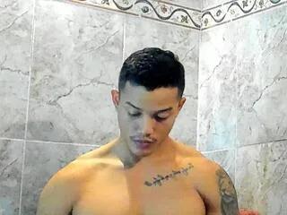 Offline cristiano_gabanna on Flirt4Free