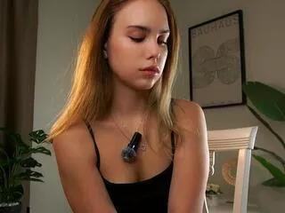 Offline cwen_burks on Flirt4Free