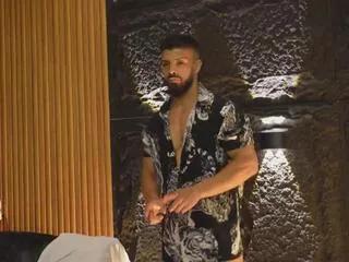 Offline dann_saenz on Flirt4Free