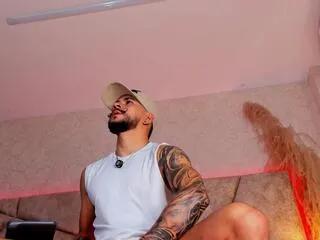 Freechat dick_griffith on Flirt4Free