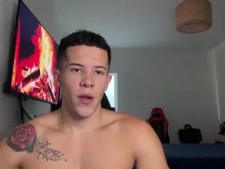 Freechat duncan_collins on Flirt4Free