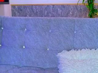 Offline emilly_jonnes on Flirt4Free