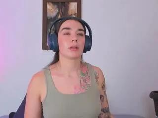 Freechat emily_sands on Flirt4Free