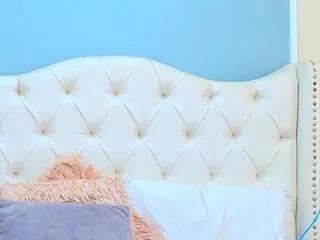 Offline emiy_lopera on Flirt4Free