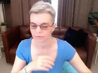 Offline erikaa_cutie on Flirt4Free