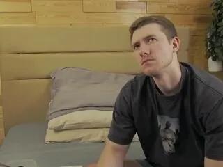 Offline ethan_pinkman on Flirt4Free