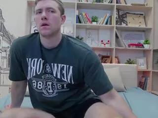 Offline ethan_pinkman on Flirt4Free