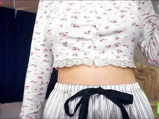 Offline evelina_cenci on Flirt4Free