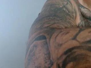 Offline hades on Flirt4Free