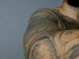 Offline hades on Flirt4Free