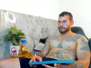 Freechat hanz_col on Flirt4Free