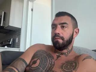 Offline izzi on Flirt4Free