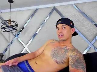 Offline james_millerr on Flirt4Free