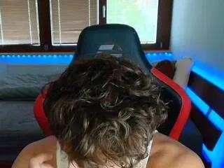 Offline jamie_chu on Flirt4Free