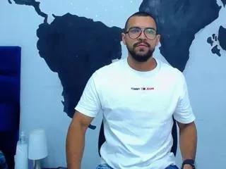 Offline jaxon_vincent on Flirt4Free