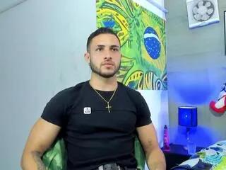 Offline jhonny_flames on Flirt4Free