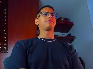 Offline johnny_walls on Flirt4Free