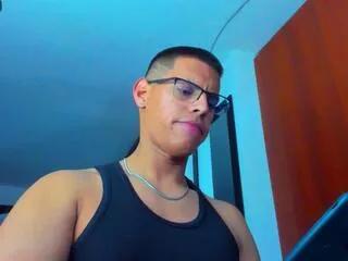 Offline johnny_walls on Flirt4Free