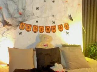 Flirt4Free joselin_rouse is Away joselin_rouse — Away on Flirt4Free