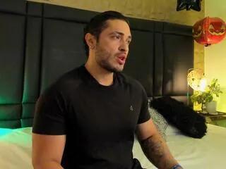 Freechat joss_ackland on Flirt4Free