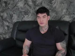 Offline justin_clark on Flirt4Free