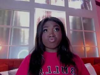 Away karly_moss on Flirt4Free