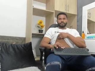 Freechat karson_morris on Flirt4Free