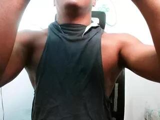 Offline kendo_muscle_big on Flirt4Free