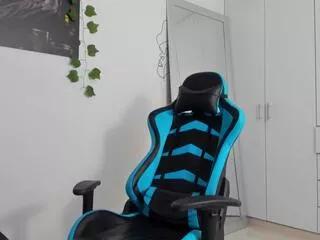 Freechat kevin_bray on Flirt4Free