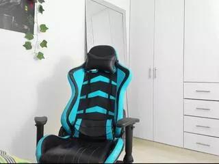 Freechat kevin_bray on Flirt4Free