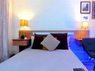 Offline kyle_north on Flirt4Free