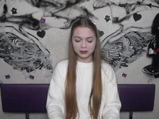 Offline lara_cher on Flirt4Free