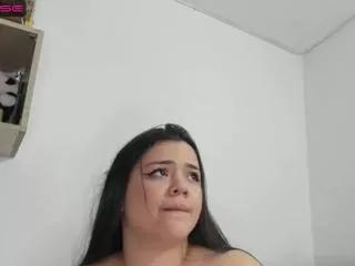 Freechat lauren_laine on Flirt4Free