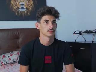 Offline leon_lovett on Flirt4Free